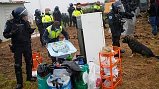 Segurança social está a acompanhar casos, mas resposta é demasiado lenta.