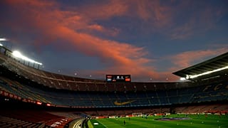 مشهد عام لاستاد نادي برشلونة "كامب نو" في مدينة برشلونة الإسبانية