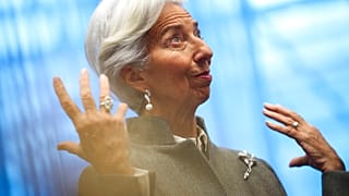 A presidente do Banco Central Europeu, Christine Lagarde, disse que as taxas de juro se manterão elevadas até a inflação seja de 2%