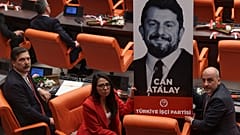 TİP üyeleri Can Atalay için özgürlük yürüyüşü başlattı 