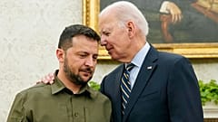 Ukrayna Devlet Başkanı Vladimir Zelenskiy, ABd Başkanı Joe Biden 