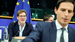 Ο Βόπκε Χούκστρα, υποψήφιος για τη θέση του επόμενου επικεφαλής της πολιτικής της Ευρωπαϊκής Ένωσης για την κλιματική αλλαγή