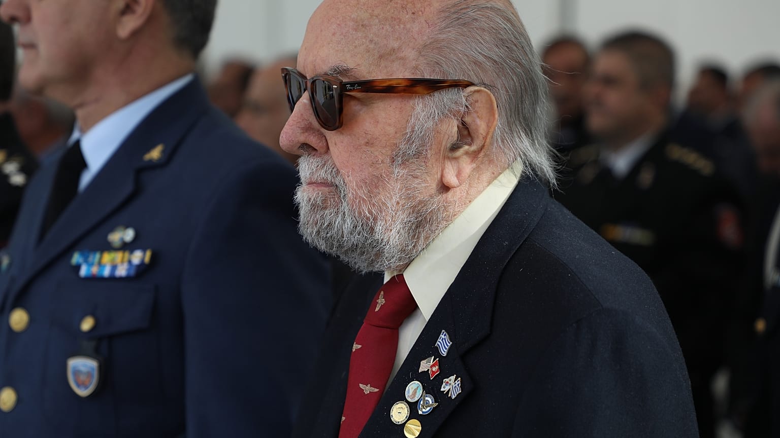 O Ακριβός Τσολάκης
