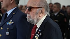 O Ακριβός Τσολάκης