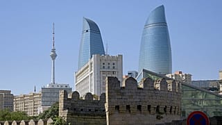 Ce qu'il faut visiter à Bakou en Azerbaïdjan, capitale qui allie ancien et moderne