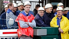 Almanya'nın Düseldorf kentinde greve giden işçiler (2008)