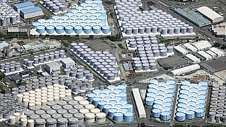 Резервуары с радиоактивной водой на АЭС Фукусима