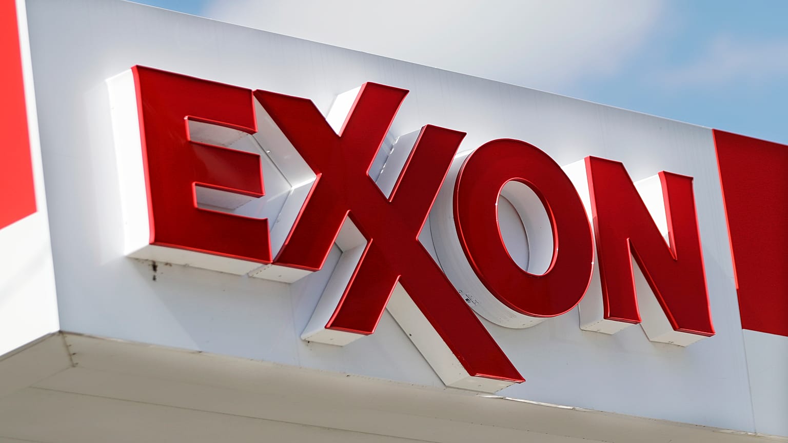 ExxonMobil is on the brink of acquiring Pioneer Natural Resources 