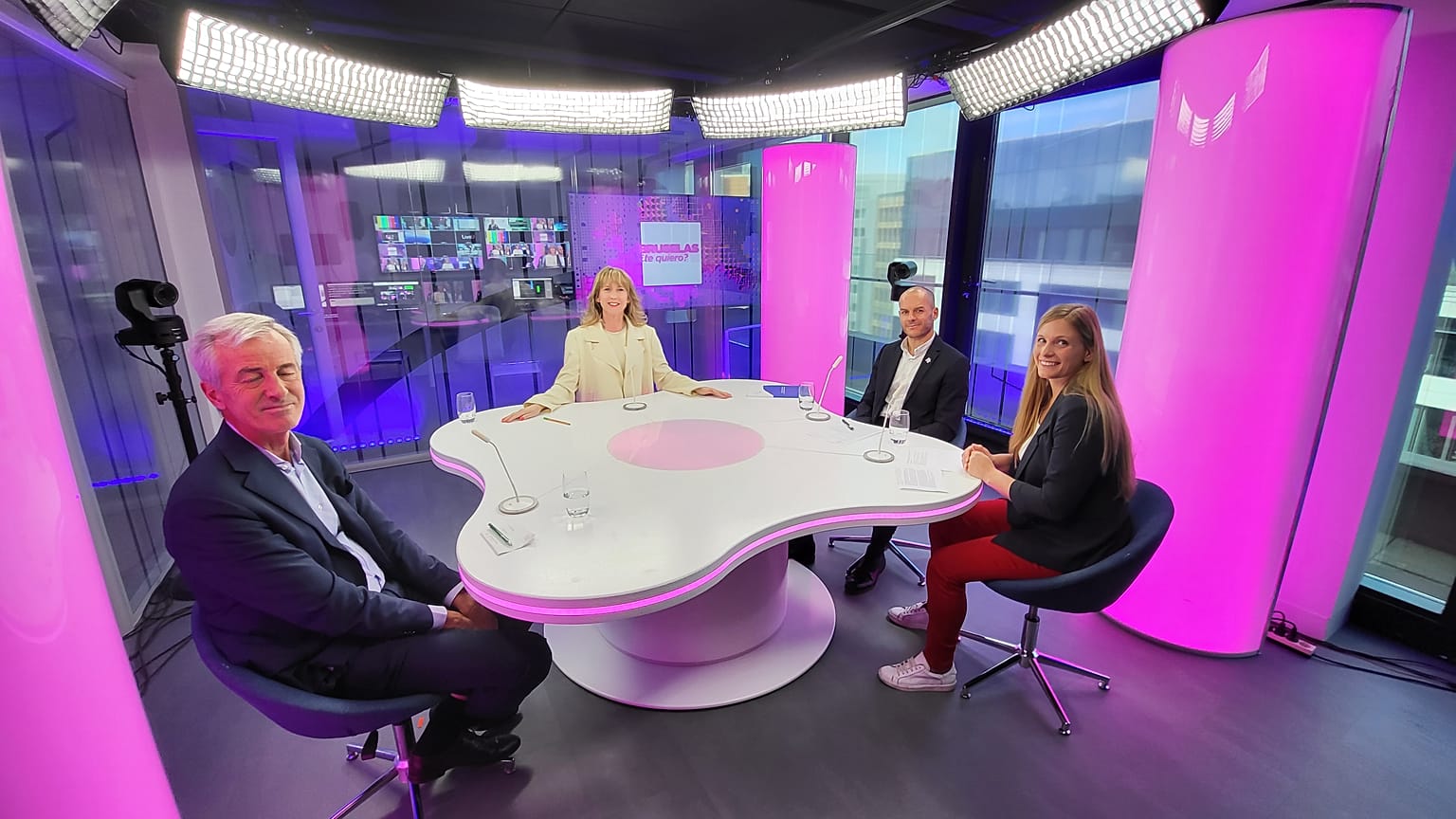Méabh McMahon con Karel Lanoo, Kait Bolongaro y Fabrizio Rossi