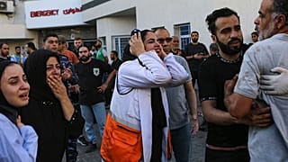 İsrail, Gazze'de hastane vurdu: Yüzlerce sivil öldü