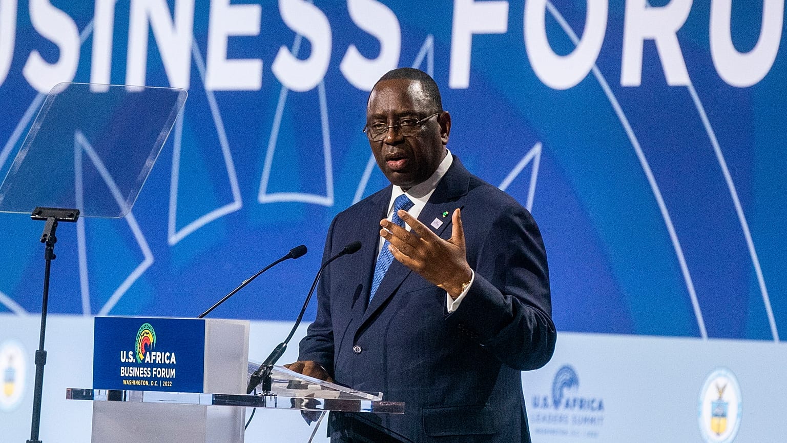 Macky Sall szenegáli elnök beszédet mond az Egyesült Államok-Afrika-csúcstalálkozón Washingtonban 2022. december 14-én.