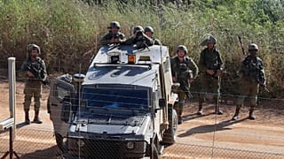 İsrailli askerler, Lübnan-İsrail sınırında