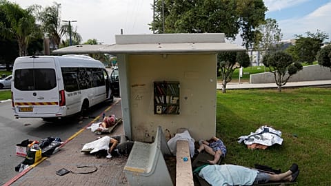 Viele Leichen in den Straßen von Sderot