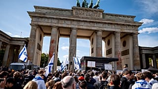 In Berlin haben die Menschen Solidarität mit Israel gezeigt