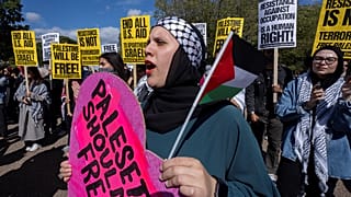 Акция в поддержку Палестины перед Белым домом в Вашингтоне