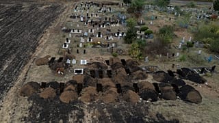 Civilian graves in Ukraine