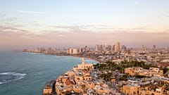 Die FCDO warnt davor, dass internationale Grenzen - sowohl Luft- als auch Landgrenzen - in Israel und den OPTs kurzfristig geschlossen werden könnten. 