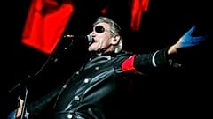 Roger Waters reportedly tells fans to “fuck off” at show while internet attacks over pro-Palestine stance 