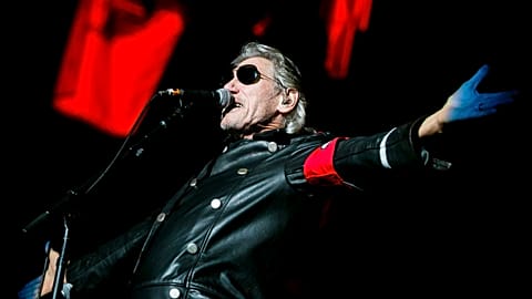 Roger Waters reportedly tells fans to “fuck off” at show while internet attacks over pro-Palestine stance 