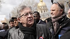 Jean-Luc Mélenchon egy párizsi tüntetésen