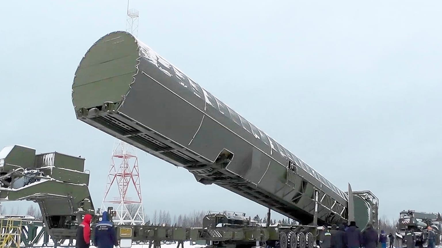 Misil intercontinental Sarmat en un lugar no revelado de Rusia.