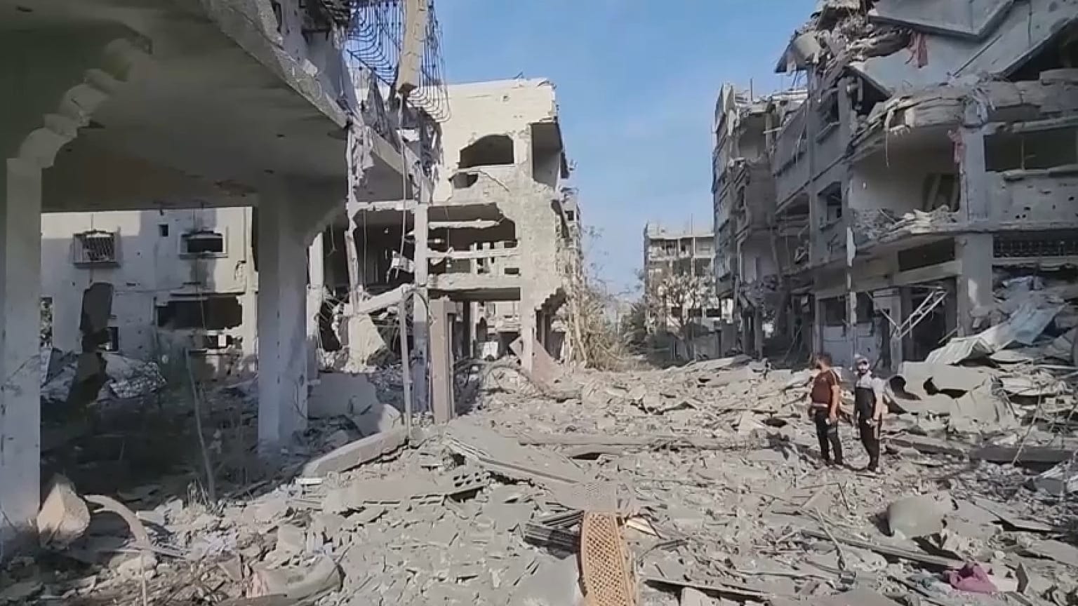 دمار واسع بحي الكرامة في غزة