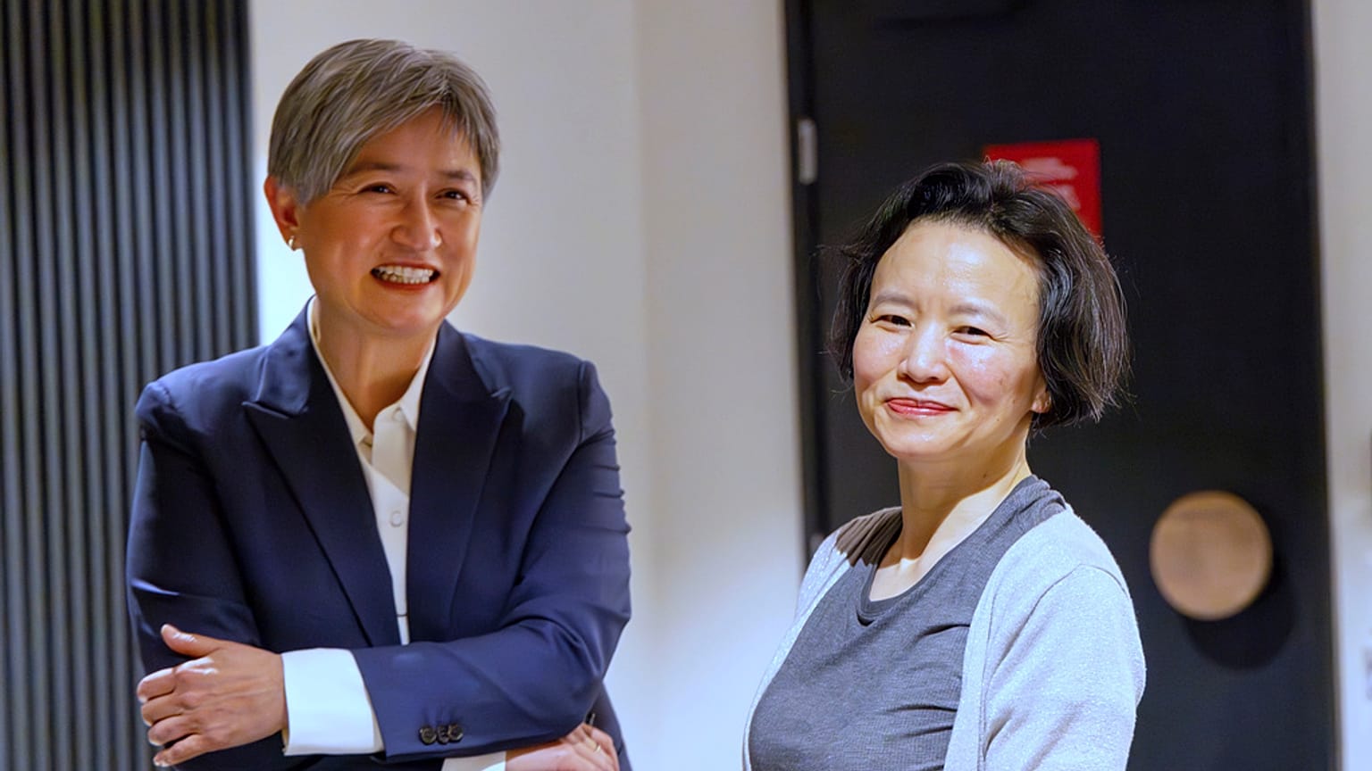 Die australische Außenministerin Penny Wong empfing Cheng Lei am Flughafen in Melbourne.