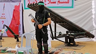 عکس آرشیوی از شاخه عزالدین قسام حماس