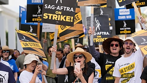 Strike talks break off between Hollywood actors and studios 