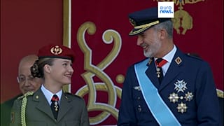 La princesa Leonor y su padre, el rey Felipe VI.