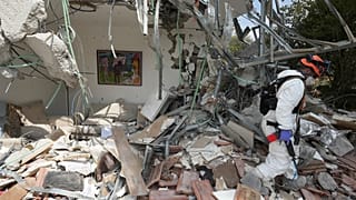 Hamas militanları Gazze sınırı yakınlarındaki yerleşkelere şok baskınlar düzenledi