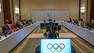 Решение об отстранении было принято на заседании исполкома МОК в Индии