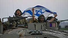 Izraeli páncélos a gázai övezet határánál