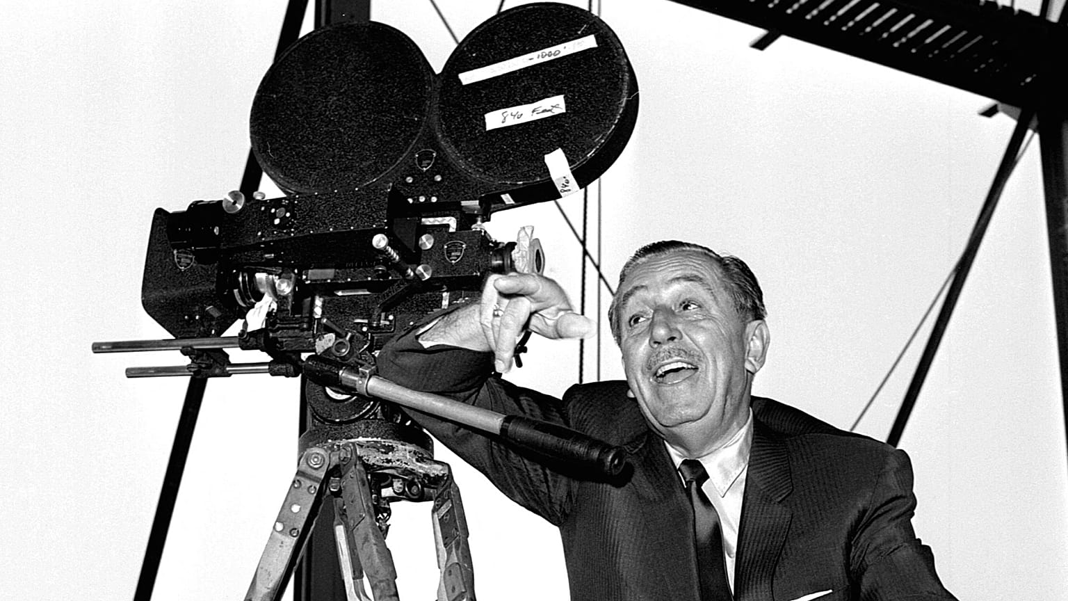 Walt Disney à Hollywood en Californie. Date inconnue. - Copyright STF / UPI / AFP