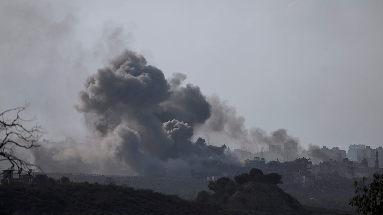 Israelische Angriffe im Gazastreifen