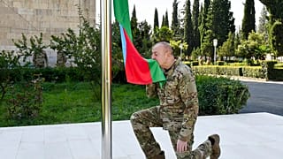 Ο Αλίεφ σε φωτογραφία που διανεμήθηκε από το γραφείο του