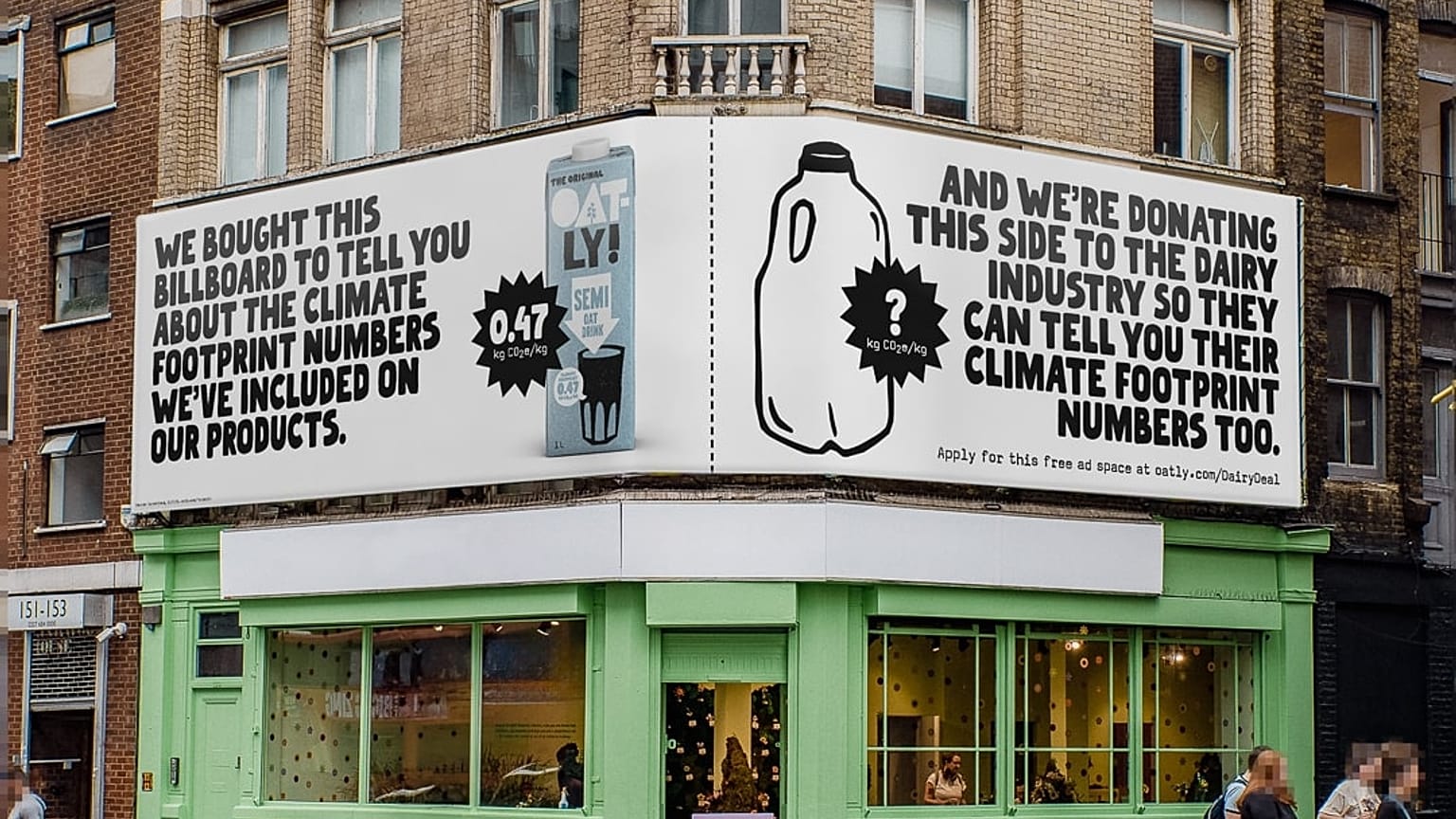 Oatly is offering free advertising space to dairy companies that agree to publish the full climate impact of their products. 