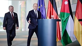 Le chancelier allemand Olaf Scholz et le roi de Jordanie Abdallah II.