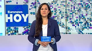Lucía Riera presenta el informativo diario Euronews Hoy.