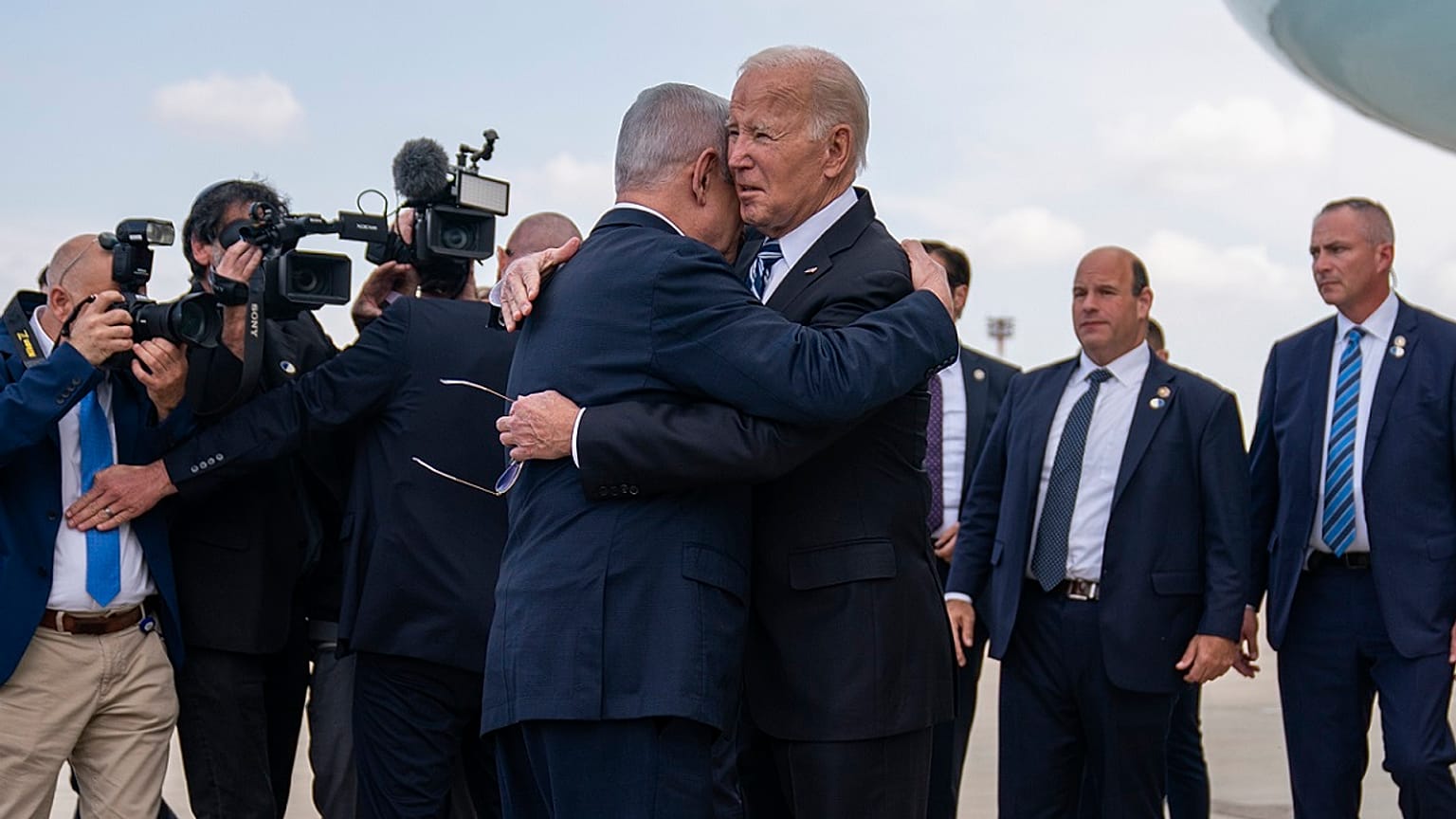 Benjamin Netanjahu begrüßt Joe Biden