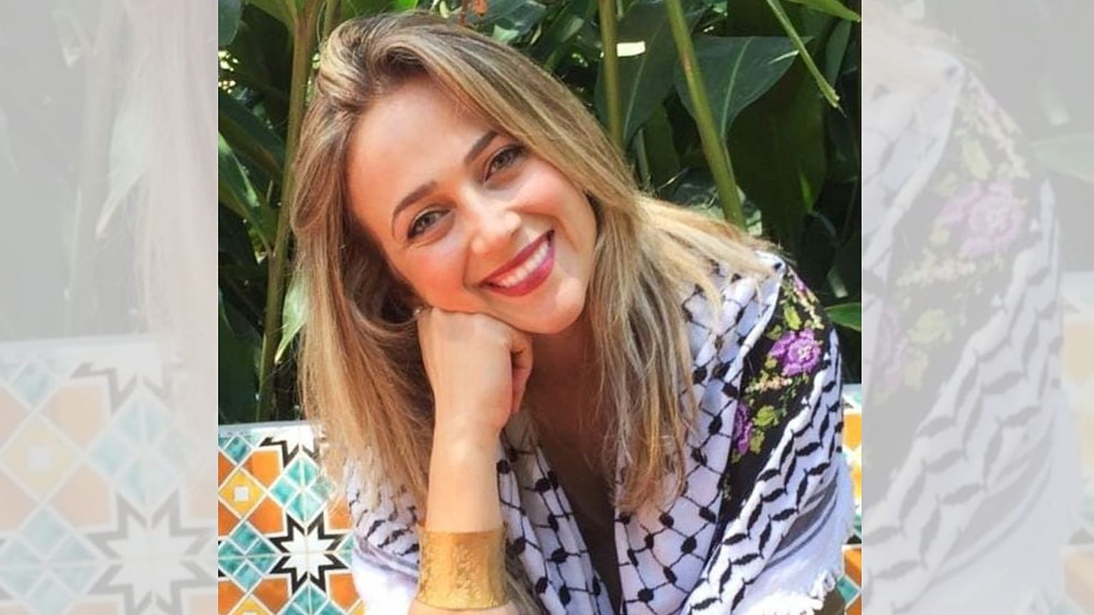 الفنانة الفلسطينية دلال أبو آمنة