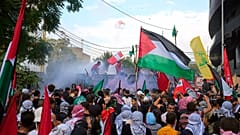 La police disperse des manifestants près de l'ambassade américaine à Beyrouth, au Liban. 18/10/2023