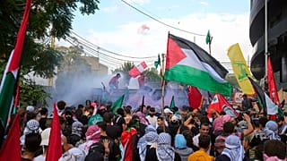 La police disperse des manifestants près de l'ambassade américaine à Beyrouth, au Liban. 18/10/2023