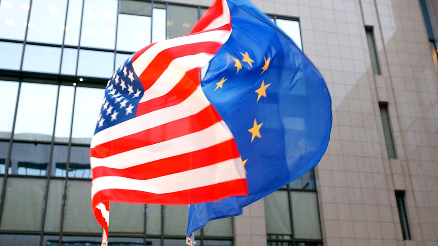Legfelsőbb szinten egyeztet az Egyesült Államok és az Európai Unió vezetése