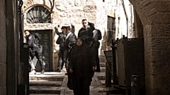 اعتقال فلسطيني في البلدة القديمة بالقدس