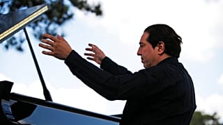 عازف البيانو التركي فاضل ساي