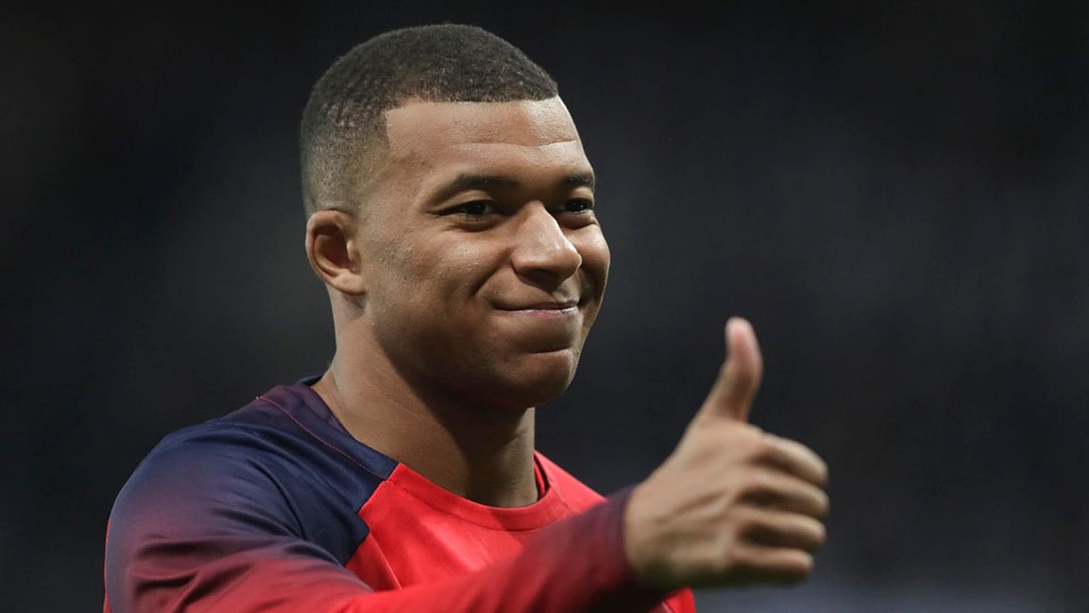Kylian Mbappe von PSG vor Beginn eines Champions-League-Spiels Anfang des Monats.
