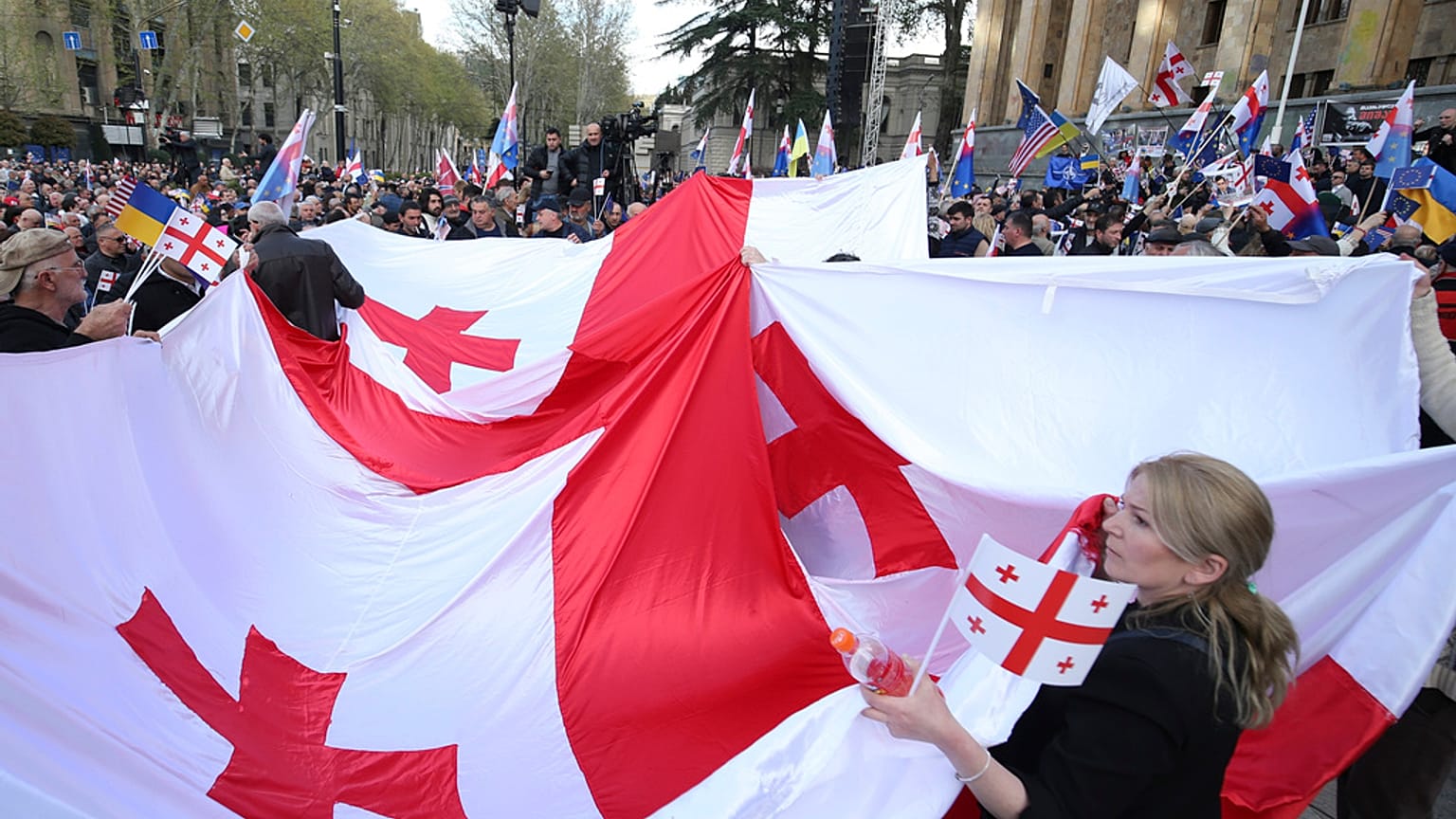 Les milices enregistrent actuellement un nombre record de candidatures à cause des tensions croissantes dans la région.