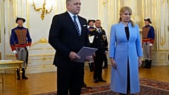 Robert Fico und die slowakische Präsidentin Zuzana Čaputová bei der Vereidigungszeremonie