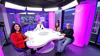 Méabh Mc Mahon con Anna Gumbau, Enrique Serbeto y Tamara Atienzar